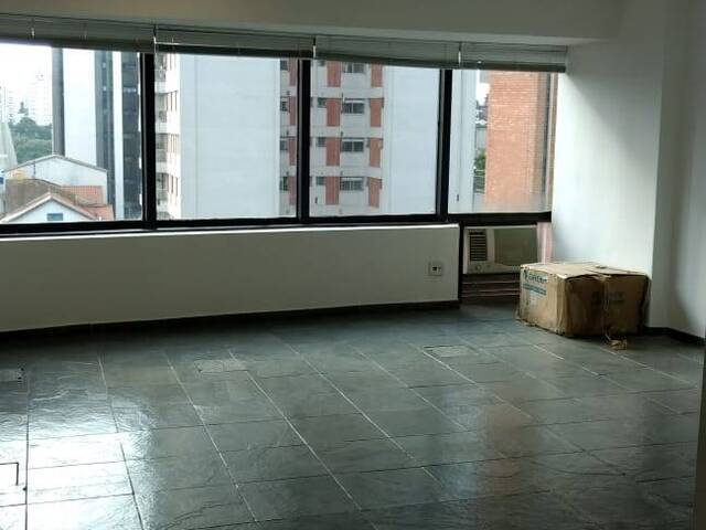 #4393 - Conjunto Comercial para Venda em São Paulo - SP