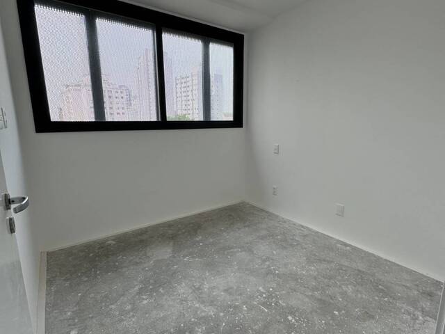 #8156 - Apartamento para Venda em São Paulo - SP - 2