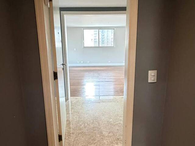 #8238 - Apartamento para Locação em São Paulo - SP - 2