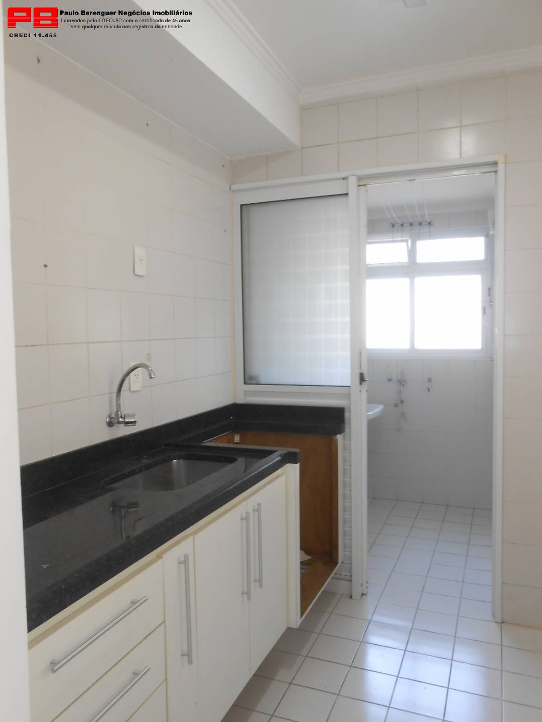 Apartamento para alugar com 2 quartos, 61m² - Foto 4