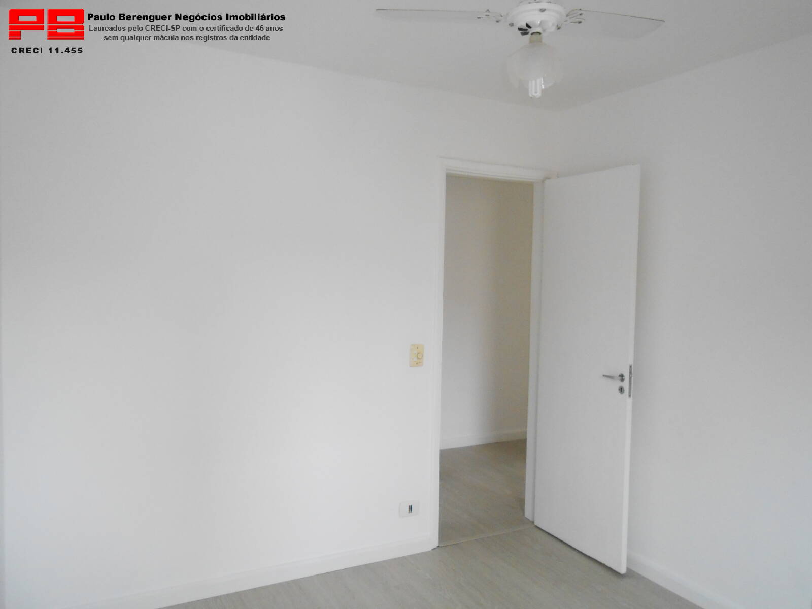 Apartamento para alugar com 2 quartos, 70m² - Foto 10