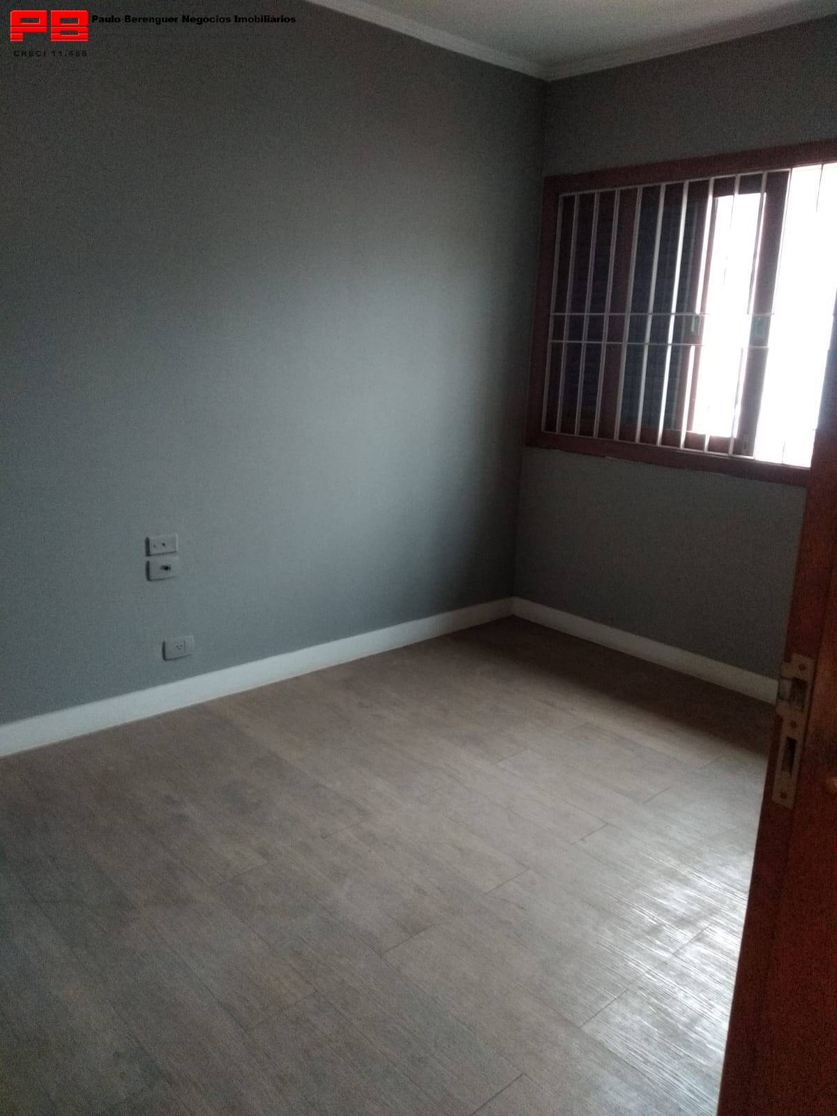 Casa, 4 quartos, 252 m² - Foto 47